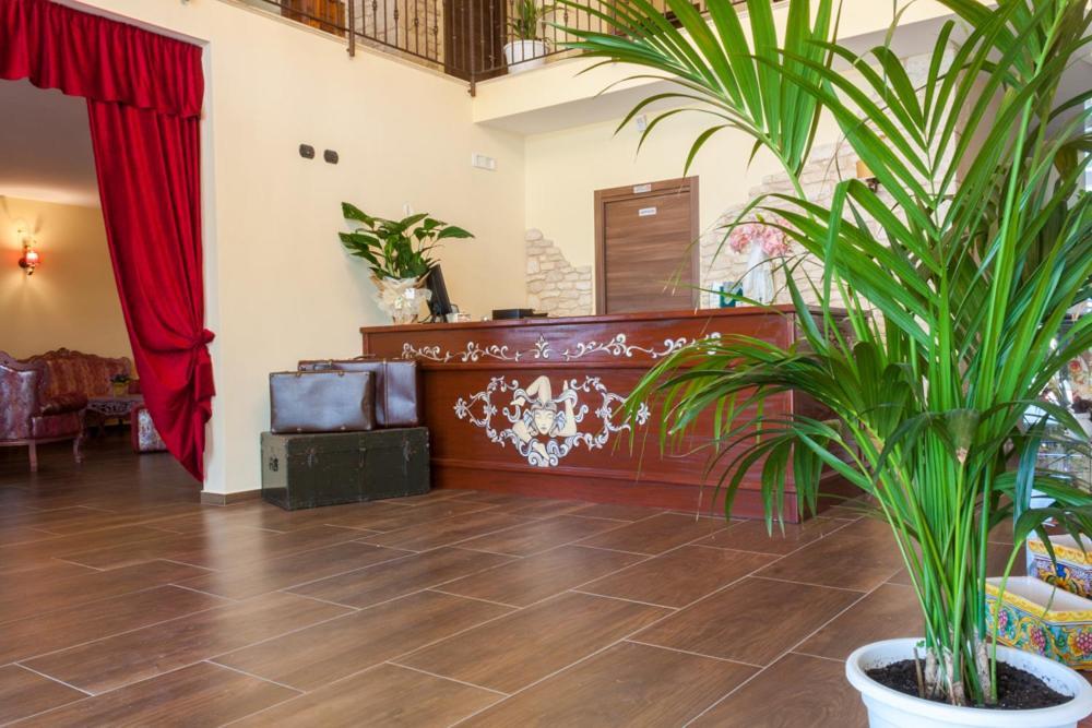 Hotel Zabbara Licata Bagian luar foto