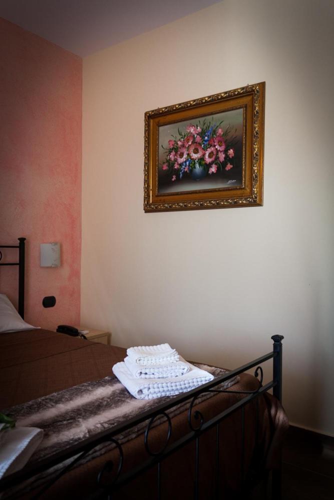 Hotel Zabbara Licata Bagian luar foto